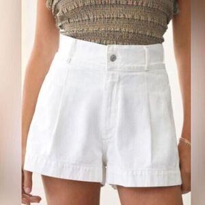 NWT EDWIN Women’s Isla High Rise Pleated Denim Eggshell Color Shorts - Size 29